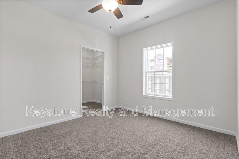 15 B St - Photo 7 of 14