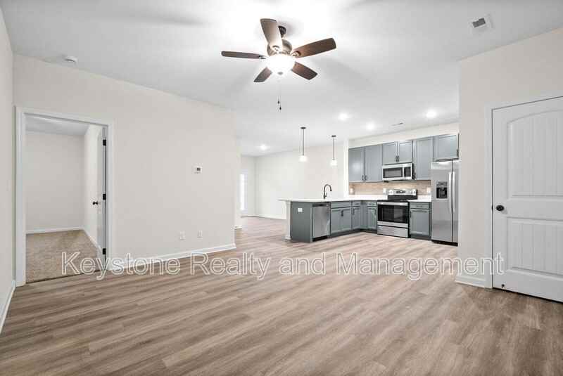 15 D St - Photo 2 of 13