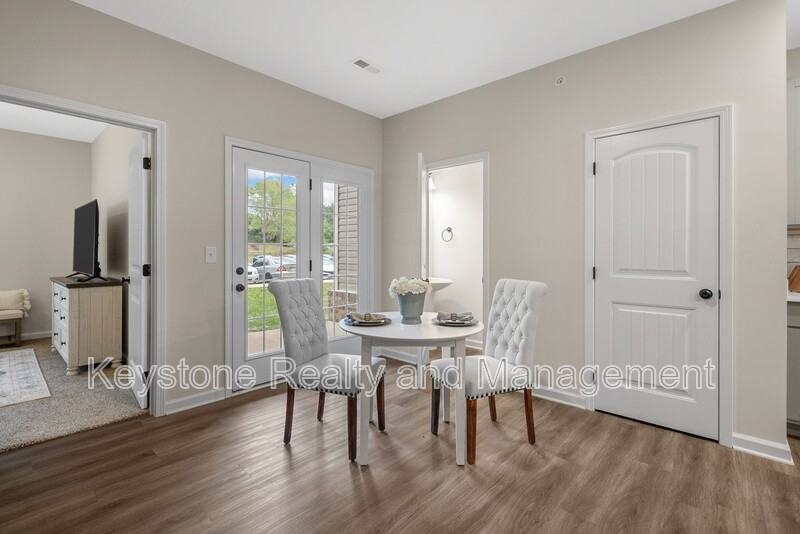 15 D St - Photo 7 of 12