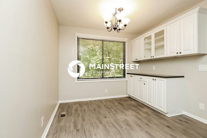 230 Sunny Acre Dr - Photo 4 of 15