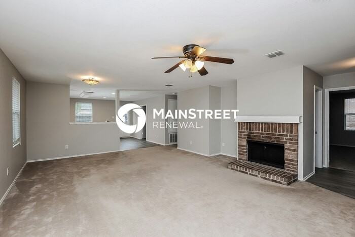 1617 Rialto Way - Photo 5 of 16