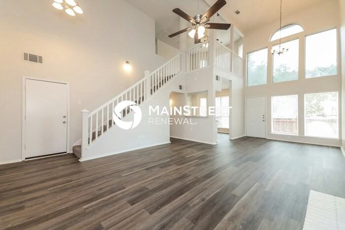 204 Parkway Ct - Photo 6 of 17