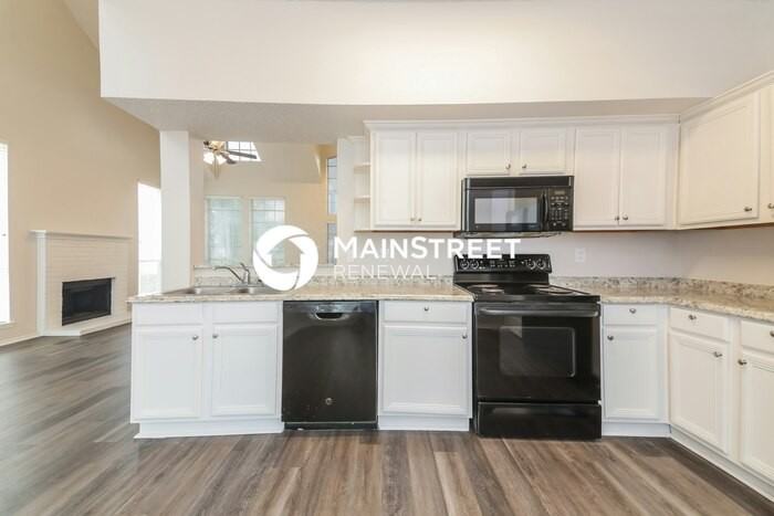 204 Parkway Ct - Photo 7 of 17