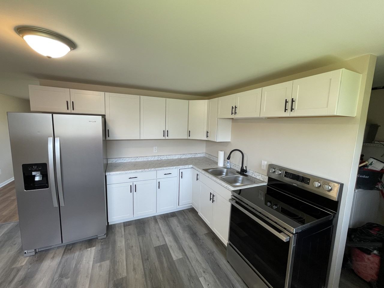 19 Valley Park Dr #NA - Photo 5 of 10