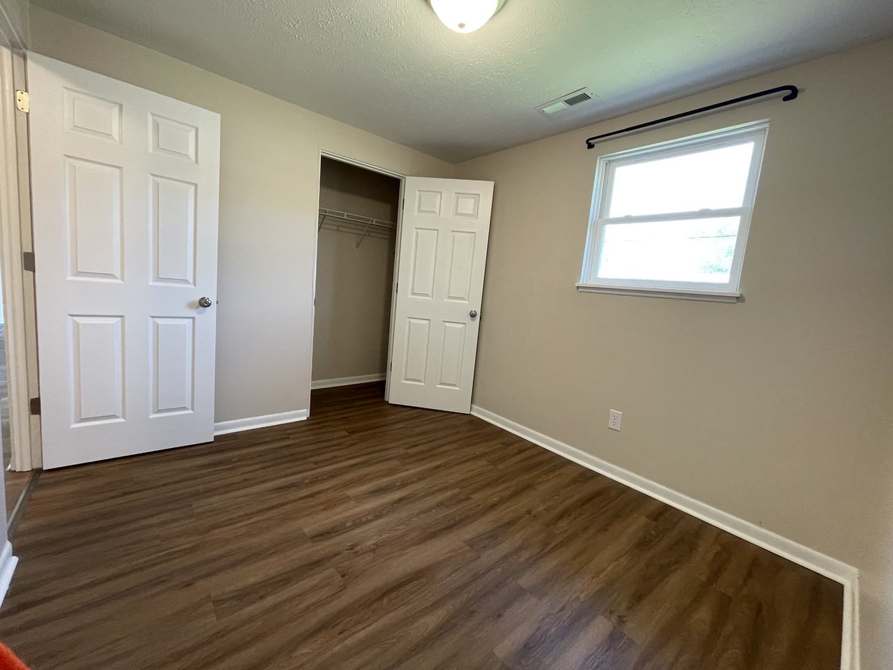 19 Valley Park Dr #NA - Photo 7 of 10