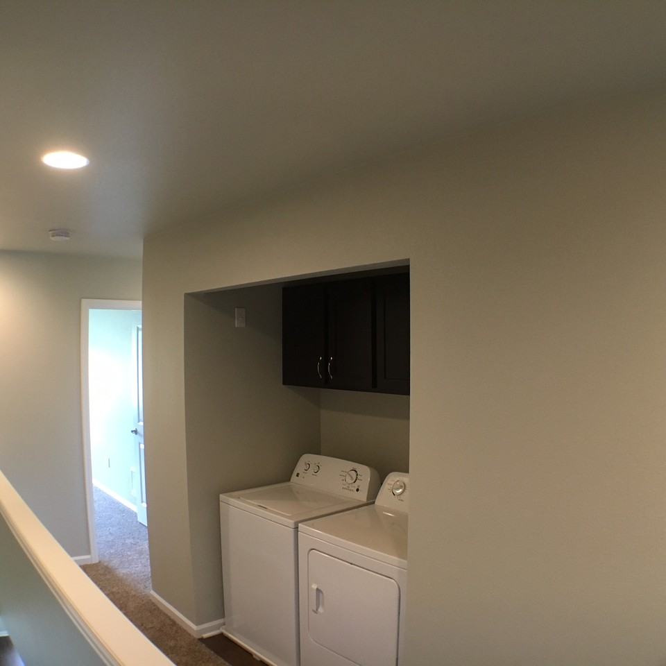 303 18th St #D - Photo 6 of 15