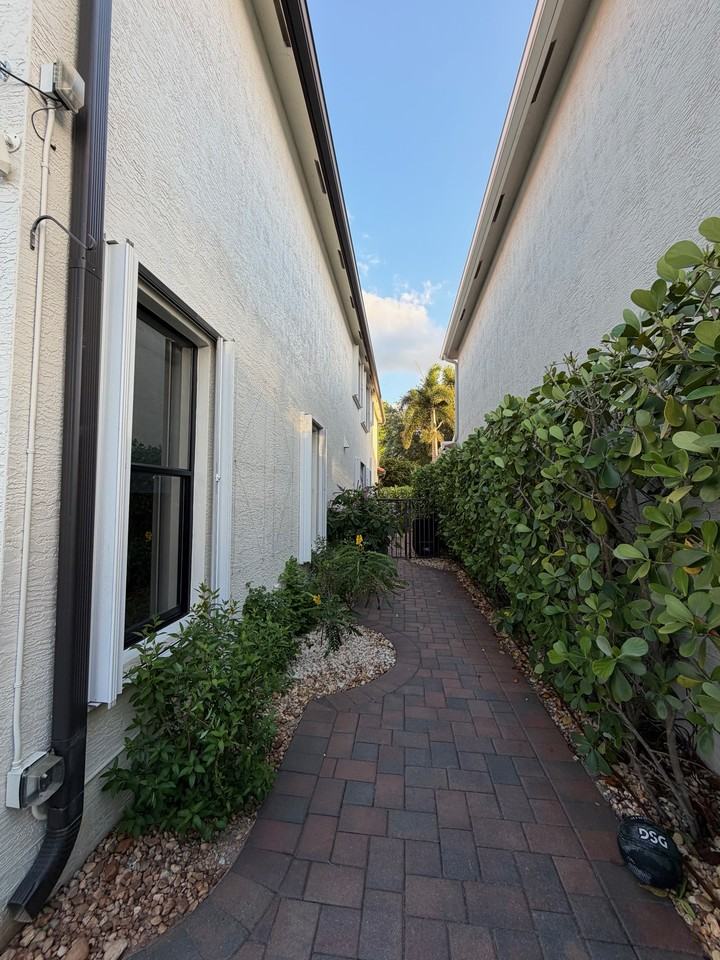 8843 Briarwood Meadow Ln #NA - Photo 3 of 24