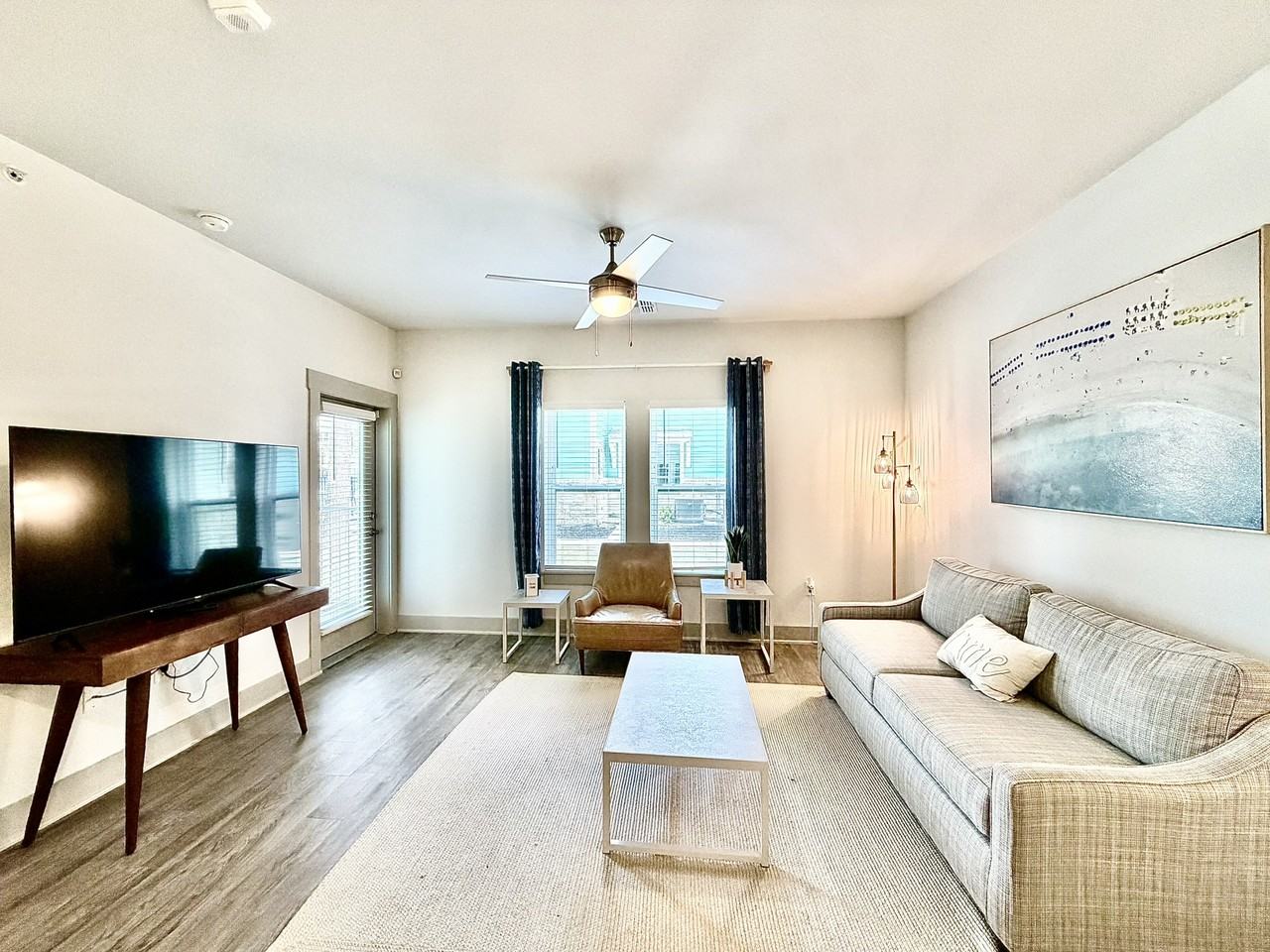 Fm2165 #NULL - Photo 2 of 16