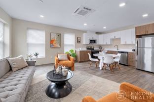 375 Cummins Hwy #402 - Photo 1 of 1