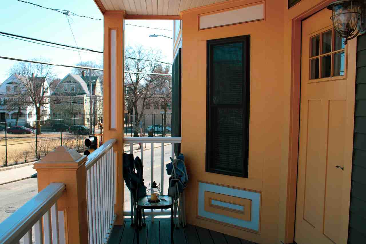 118 Holland St #2R - Photo 7 of 19