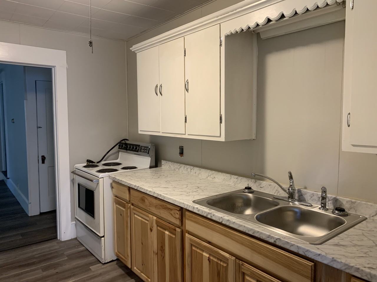 1329 Auld St #1329 - Photo 4 of 10