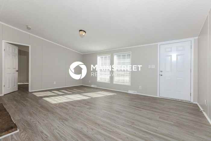 615 N Hardee St - Photo 4 of 15