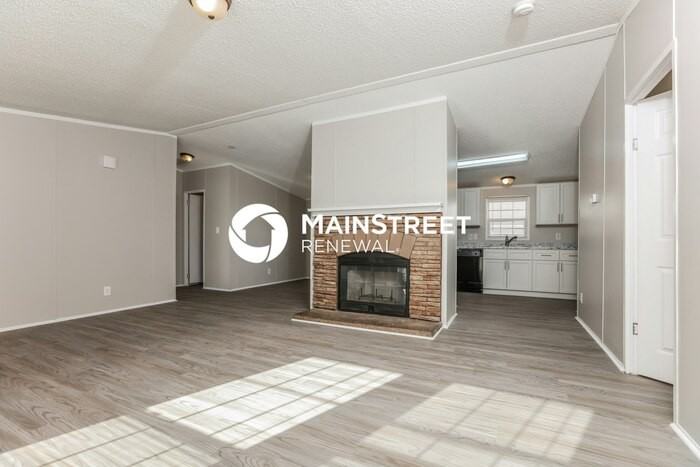 615 N Hardee St - Photo 5 of 15