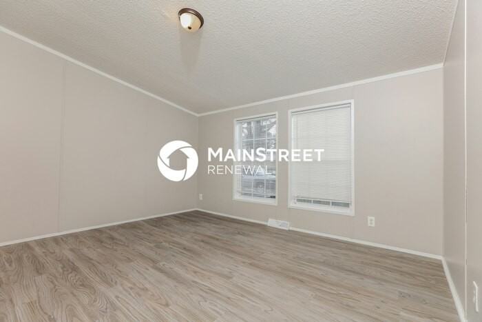 615 N Hardee St - Photo 6 of 15