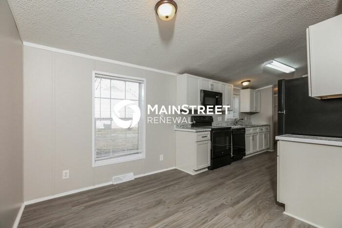 615 N Hardee St - Photo 7 of 15