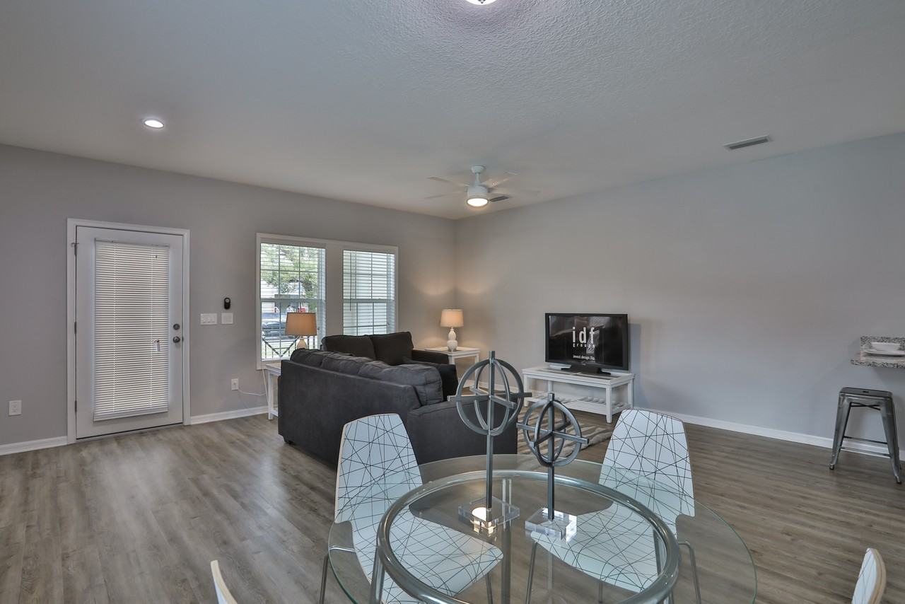 116 W Amelia Ave #A - Photo 3 of 21