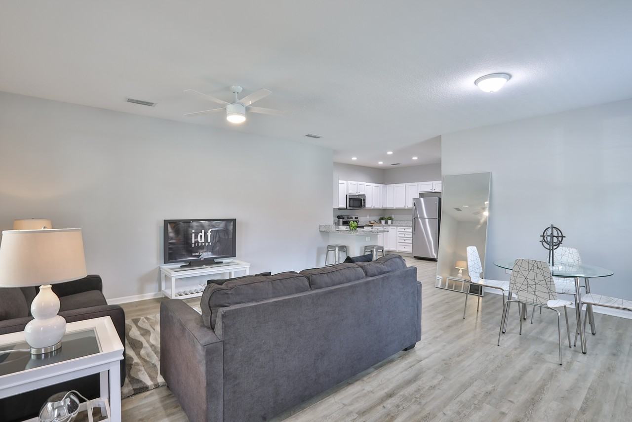 116 W Amelia Ave #A - Photo 5 of 21