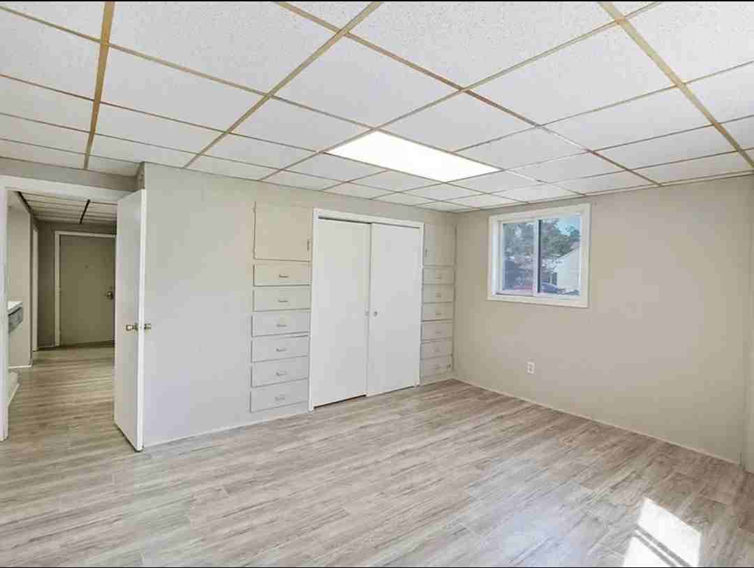 27 Saint Paul St #1 - Photo 4 of 10