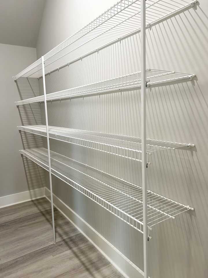 548 Yulan Cir #548 - Photo 4 of 20