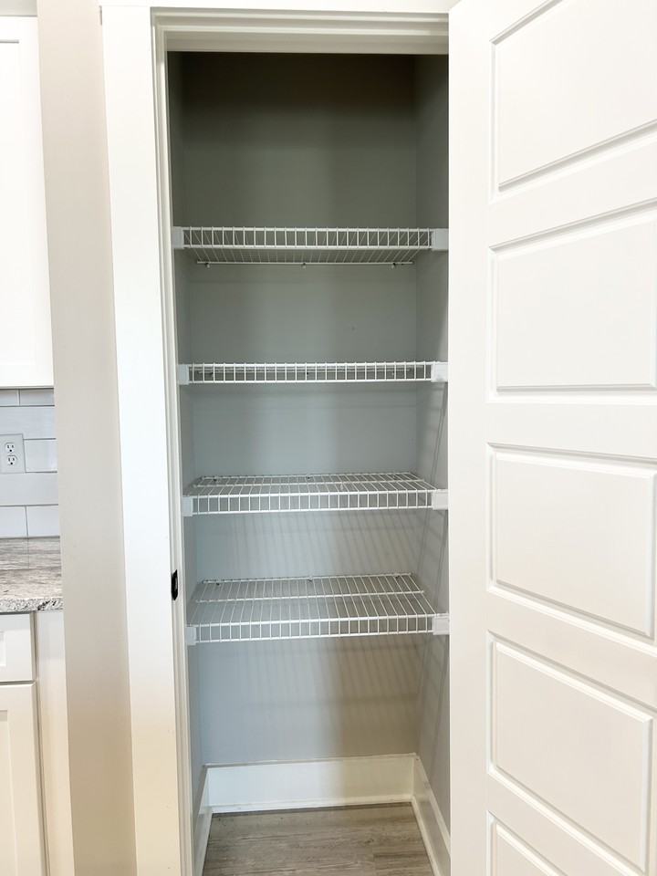 548 Yulan Cir #548 - Photo 5 of 20