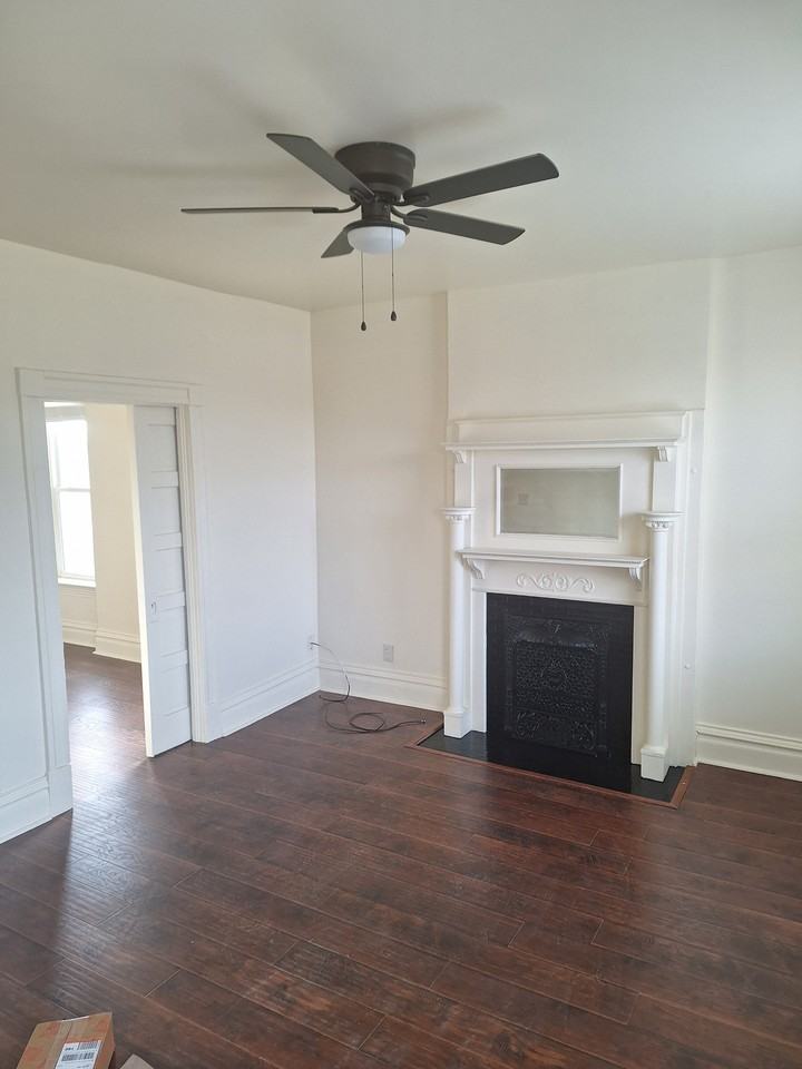 4855 Northland Ave #2ndFL - Photo 2 of 9