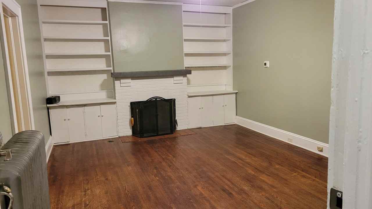 2700 Clemson Ave - Photo 5 of 11