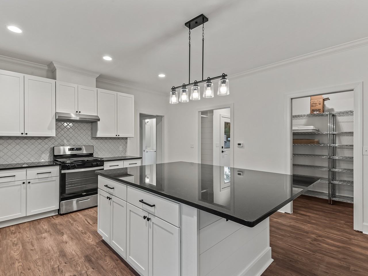 822 Martin St #NA - Photo 7 of 26