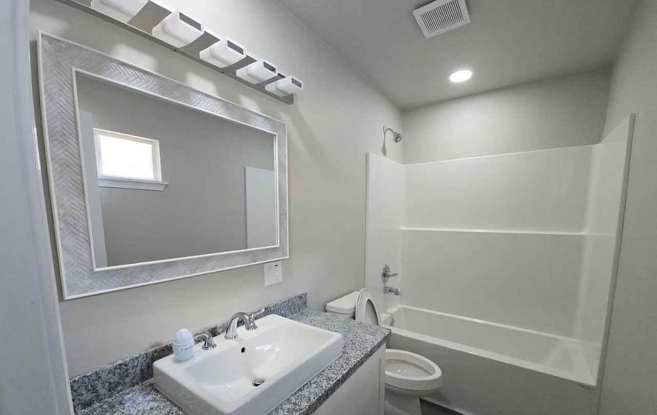 736 Main St #NA - Photo 6 of 11