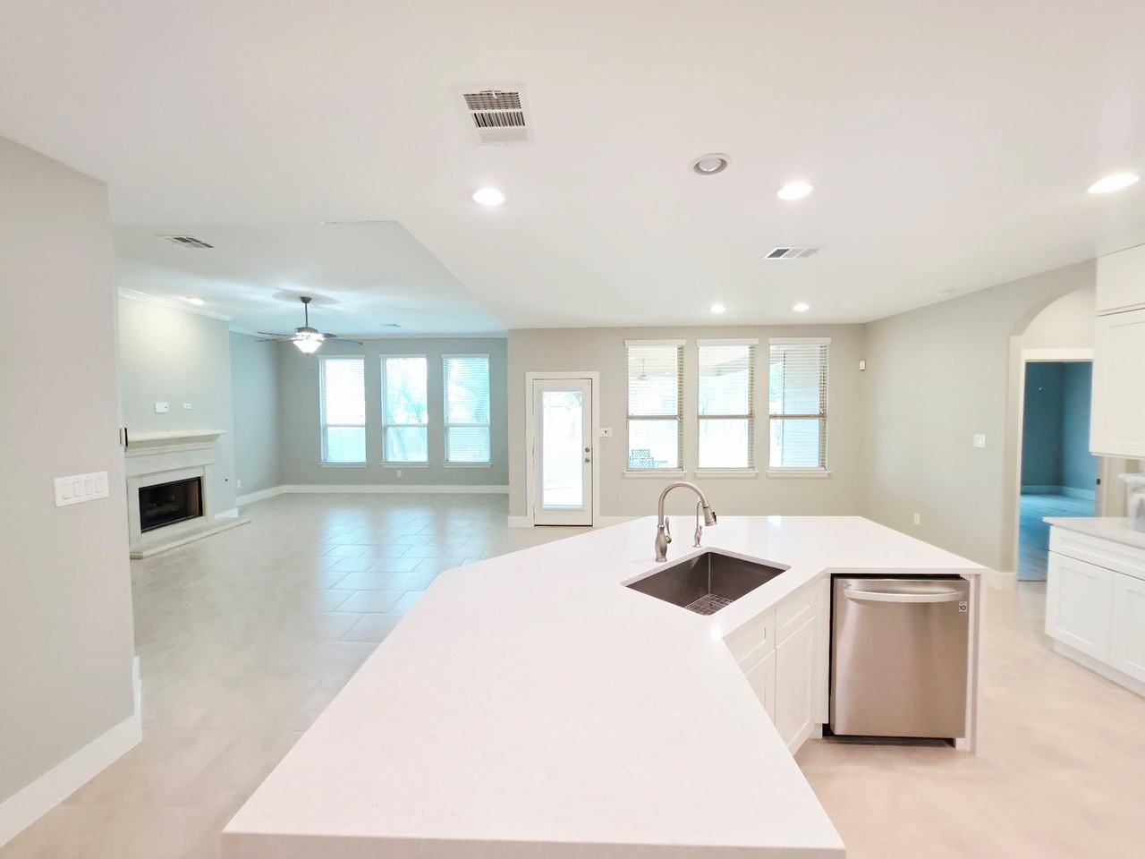 4822 La Santa Rd #NA - Photo 6 of 27