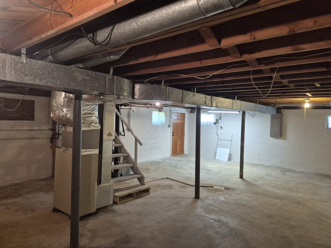 119 Martin Ave #NA - Photo 3 of 15