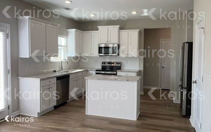 7259 Foggy River Dr - Photo 4 of 22