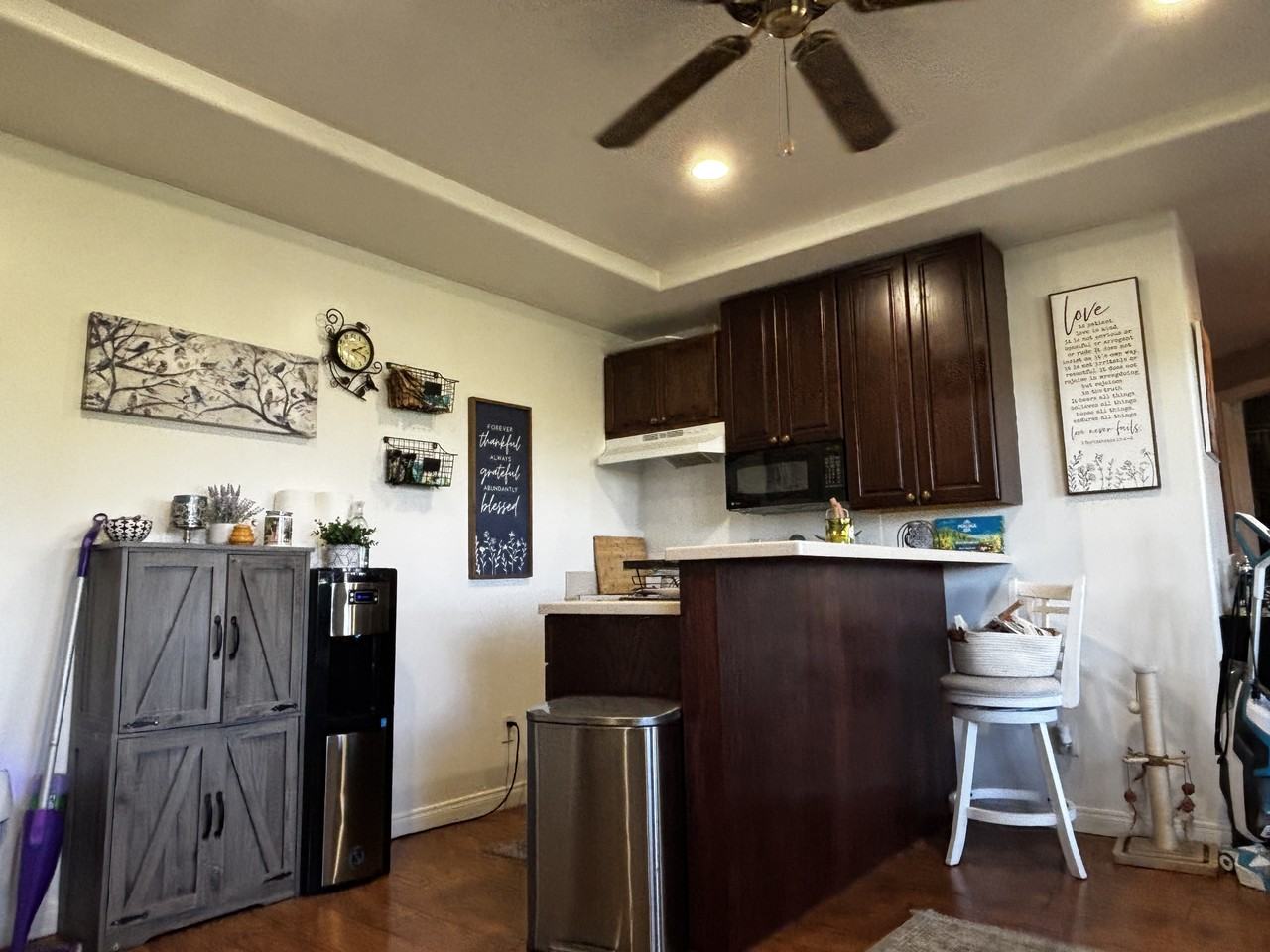 3567 Hartzel Dr - Photo 4 of 15