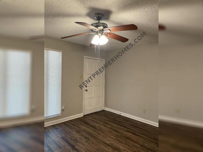 10001 Forester Cv - Photo 4 of 18