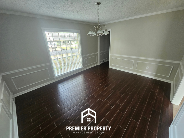 7008 Corsica Dr - Photo 4 of 27