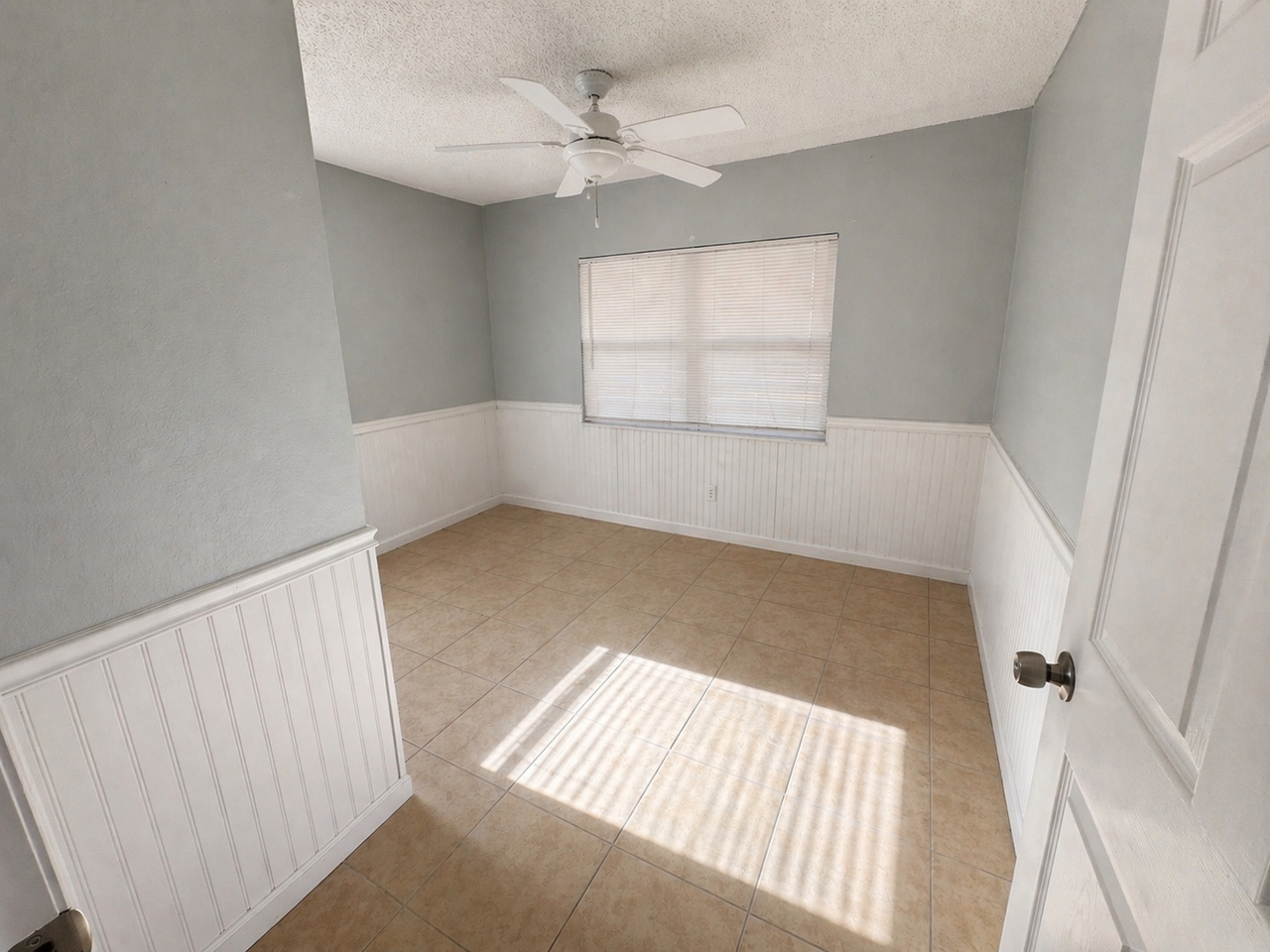 701 52nd Ave N #NA - Photo 5 of 11