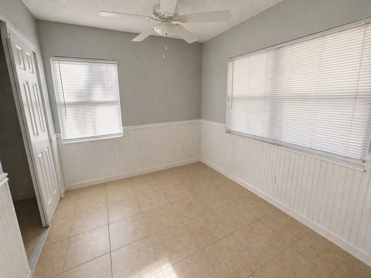 701 52nd Ave N #NA - Photo 6 of 11