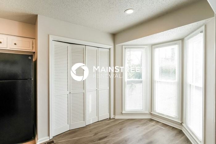 533 Heritage Ln - Photo 5 of 16