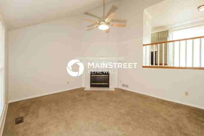 6303 W 152nd St - Photo 3 of 20