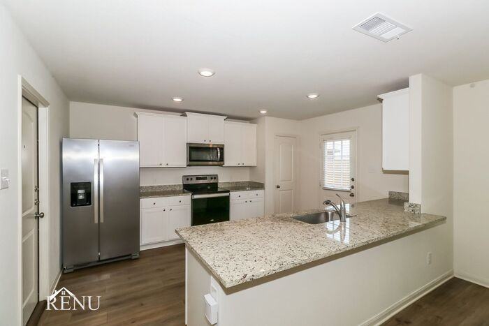 328 Sunnymeade Ln - Photo 4 of 20