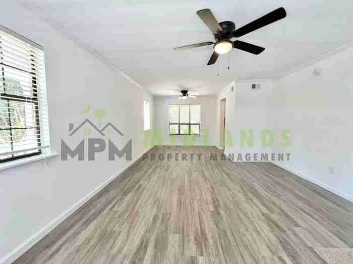 746 Madera Rd - Photo 6 of 50