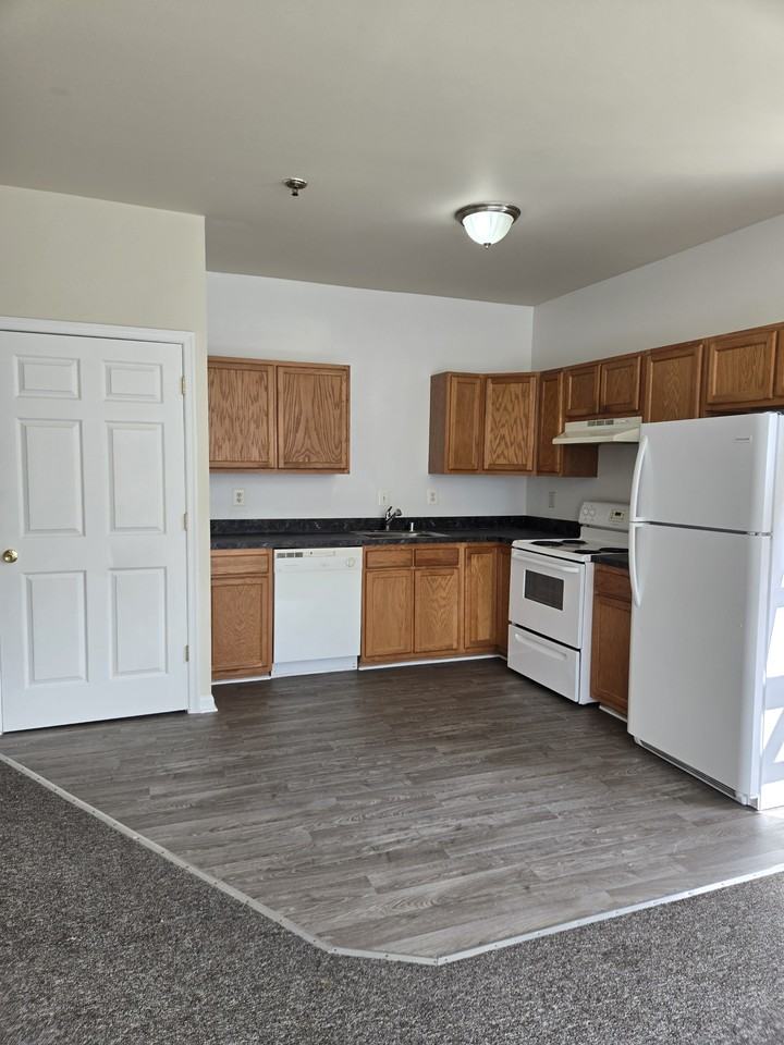 132 Church St #2 - Photo 3 of 12