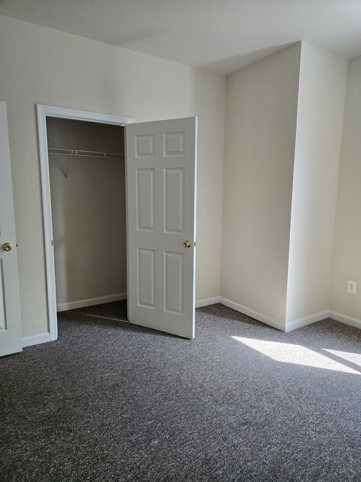 132 Church St #2 - Photo 6 of 12