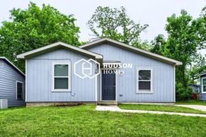 featured image of 1120 W Owing St