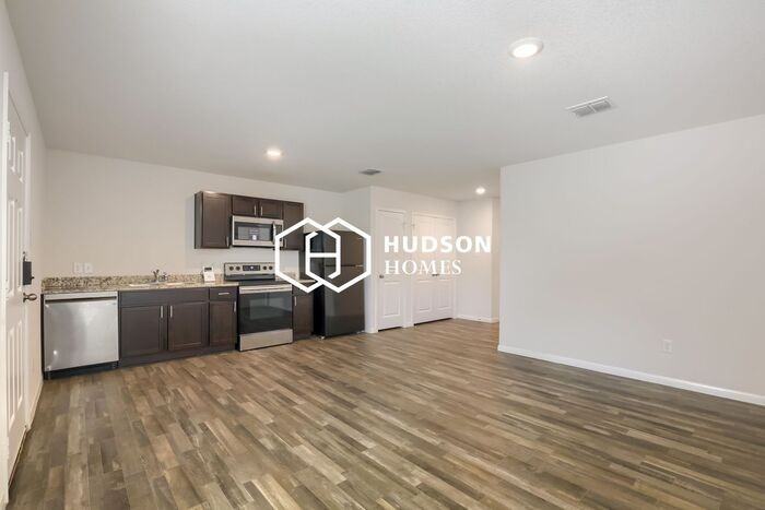 608 N 18th St #B - Photo 6 of 14