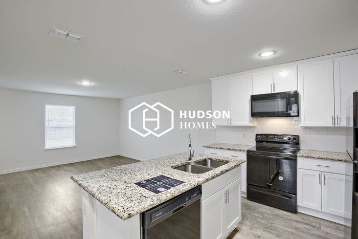 2029 Clay St - Photo 6 of 14