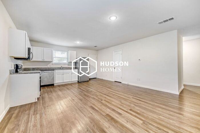 2128 R W Bivens Ln - Photo 3 of 14