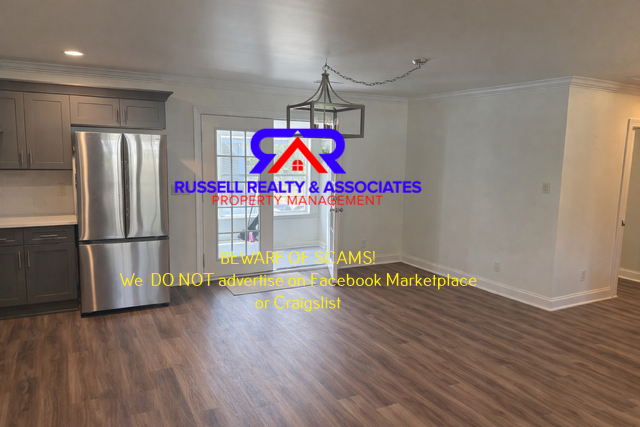 109 E Sterrett St - Photo 3 of 13