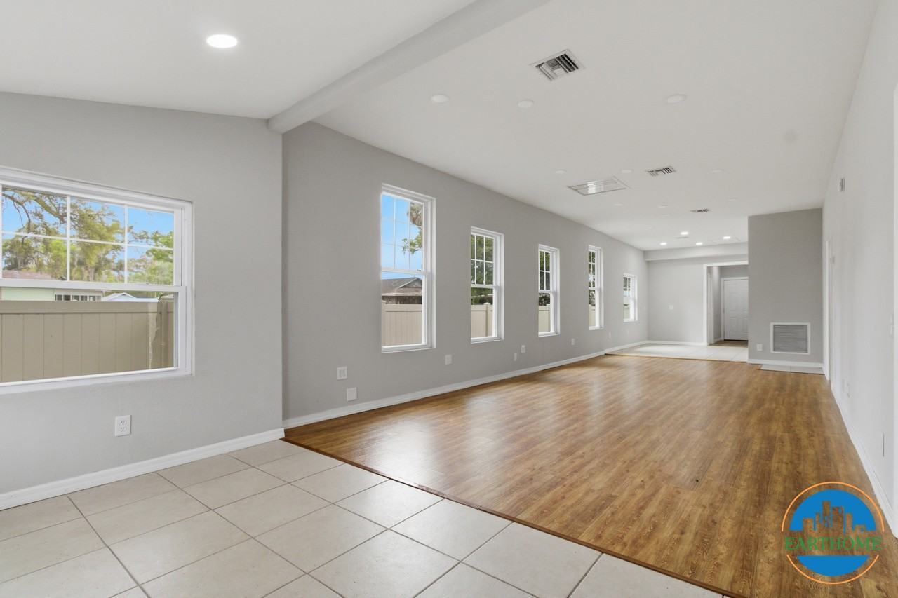 7210 N 9th St #NA - Photo 6 of 32