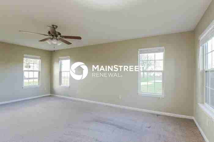 5904 Carolina Manor Ct - Photo 4 of 17