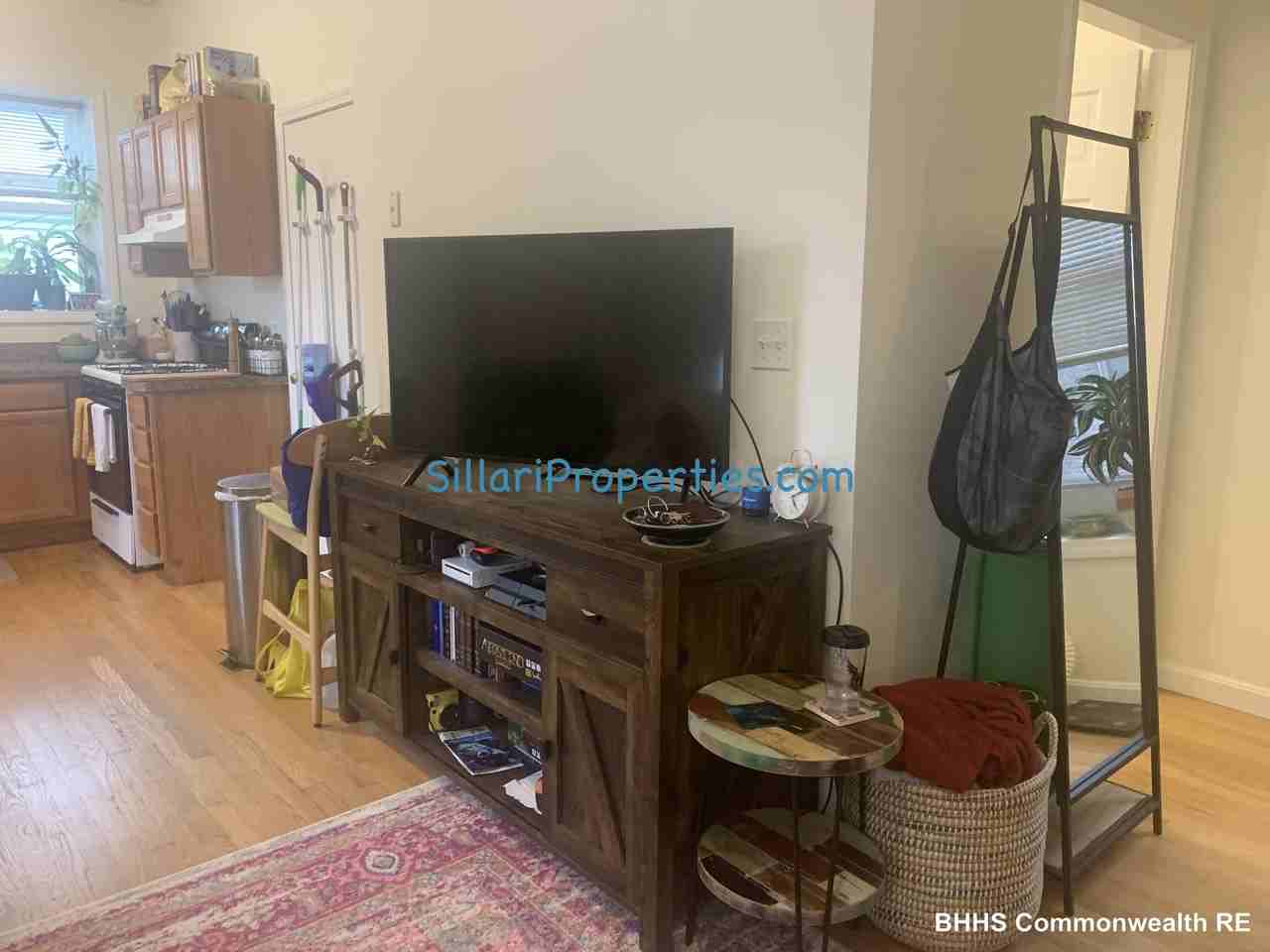 64 Vinal Ave #1A - Photo 5 of 15